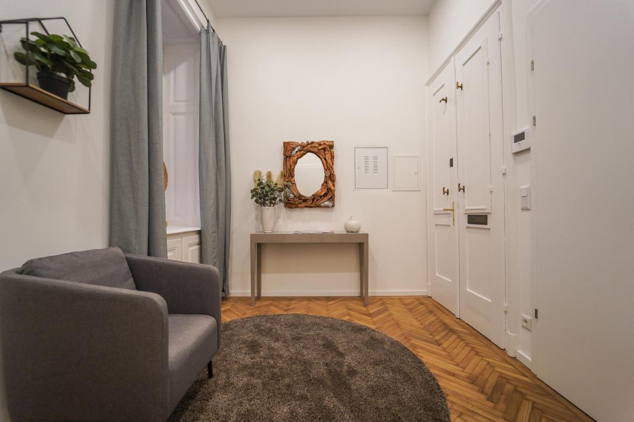 Vina #2 Apartment Wien Ngoại thất bức ảnh