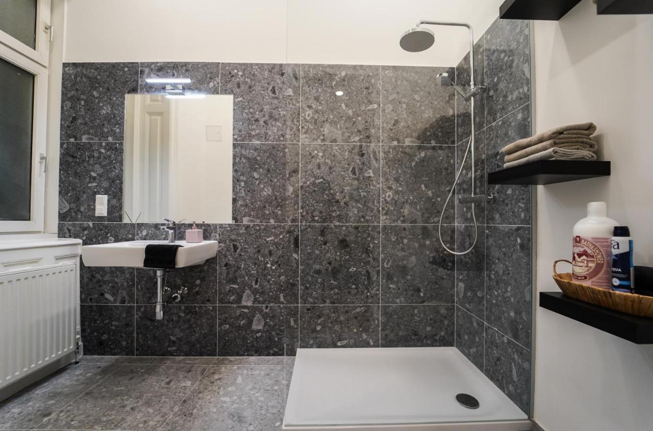 Vina #2 Apartment Wien Ngoại thất bức ảnh